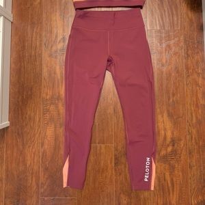 Peloton leggings and bra